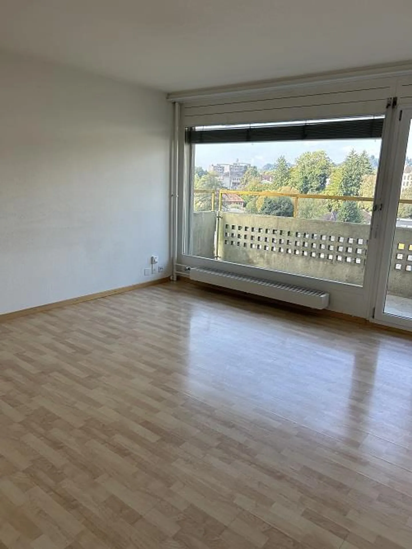 Zentrale Wohnung mit Aussicht - Foto 3 von 6