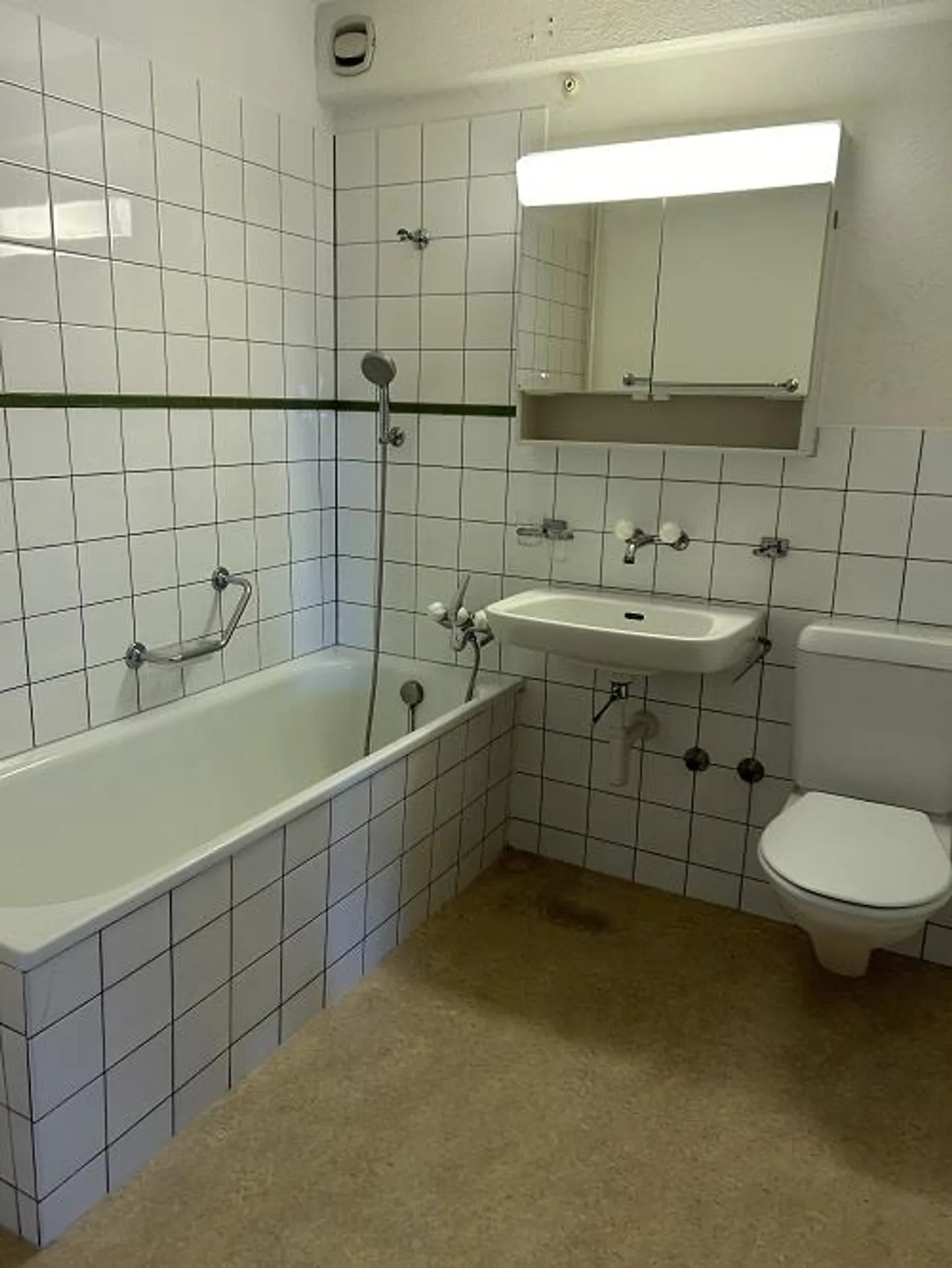 Zentrale Wohnung mit Aussicht - Foto 6 von 6