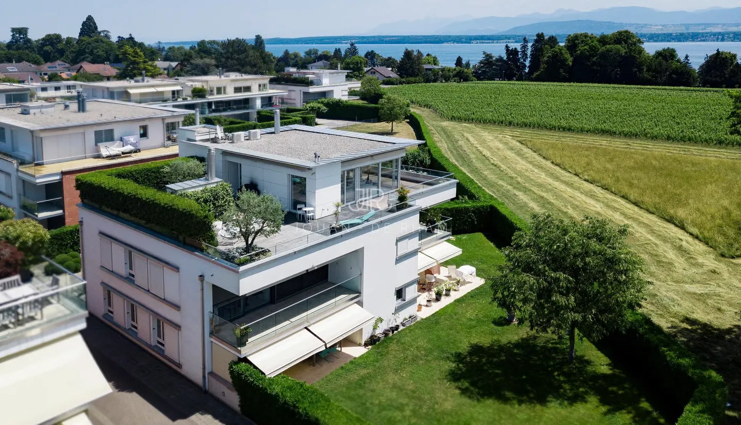 Coppet | Loft de luxe - Attique en duplex aux Perrières - Photo 1 sur 8