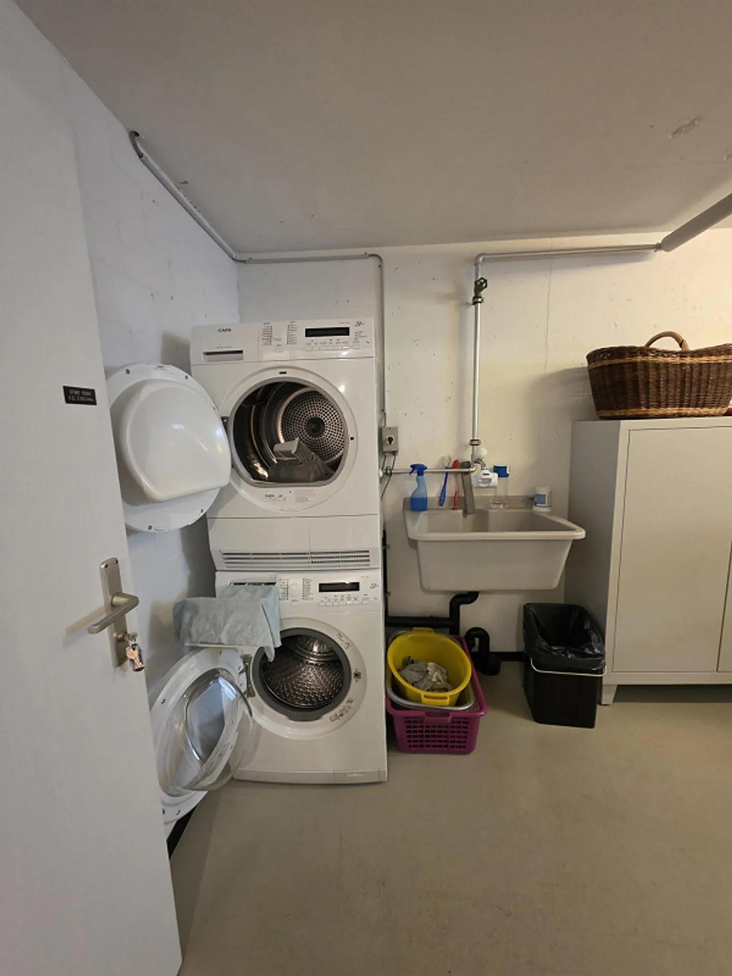 Bella appartamento di 3,5 stanze ben tenuto con una bella vista - Foto 11 di 12