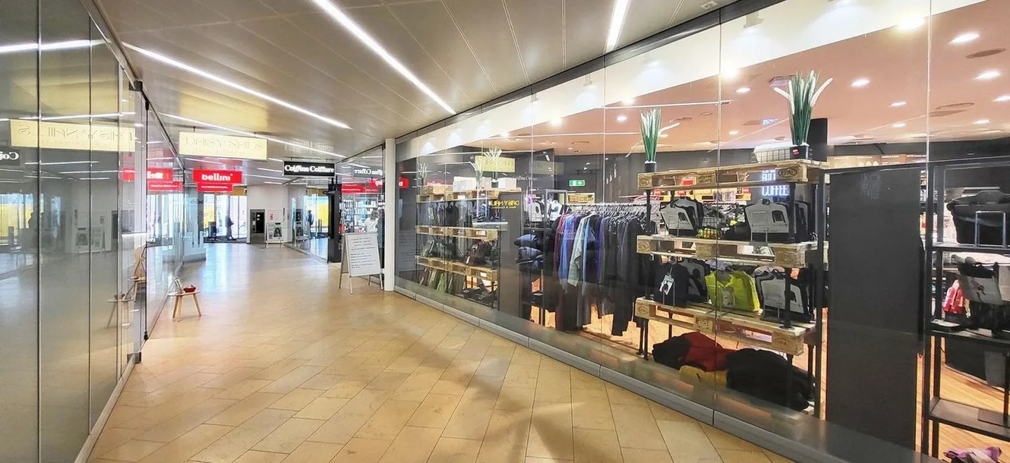 Frequented ground floor retail space directly next to the post office! - Photo 2 of 4