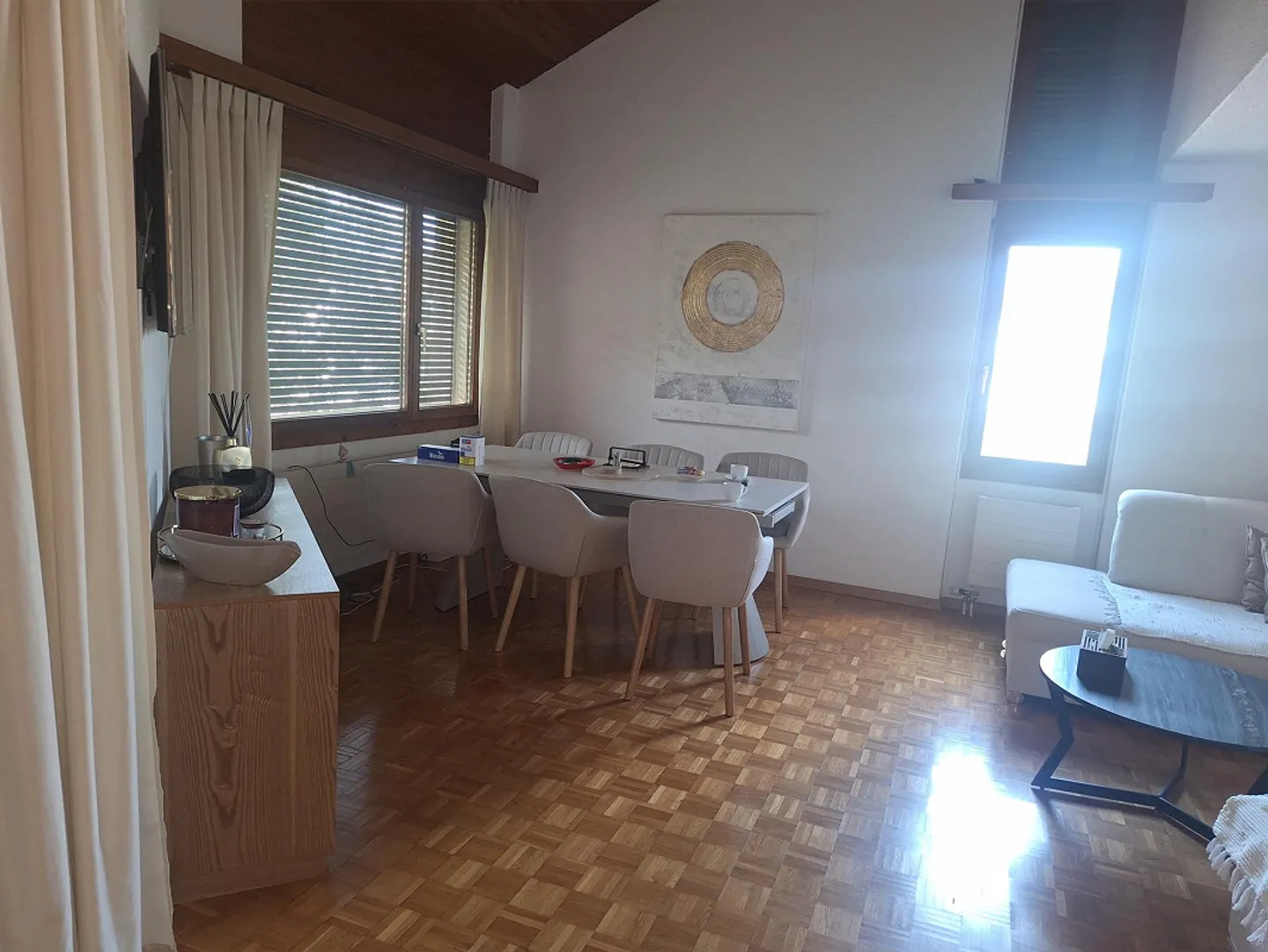 Spacious 4 1/2 Room Apartment - Photo 4 of 9