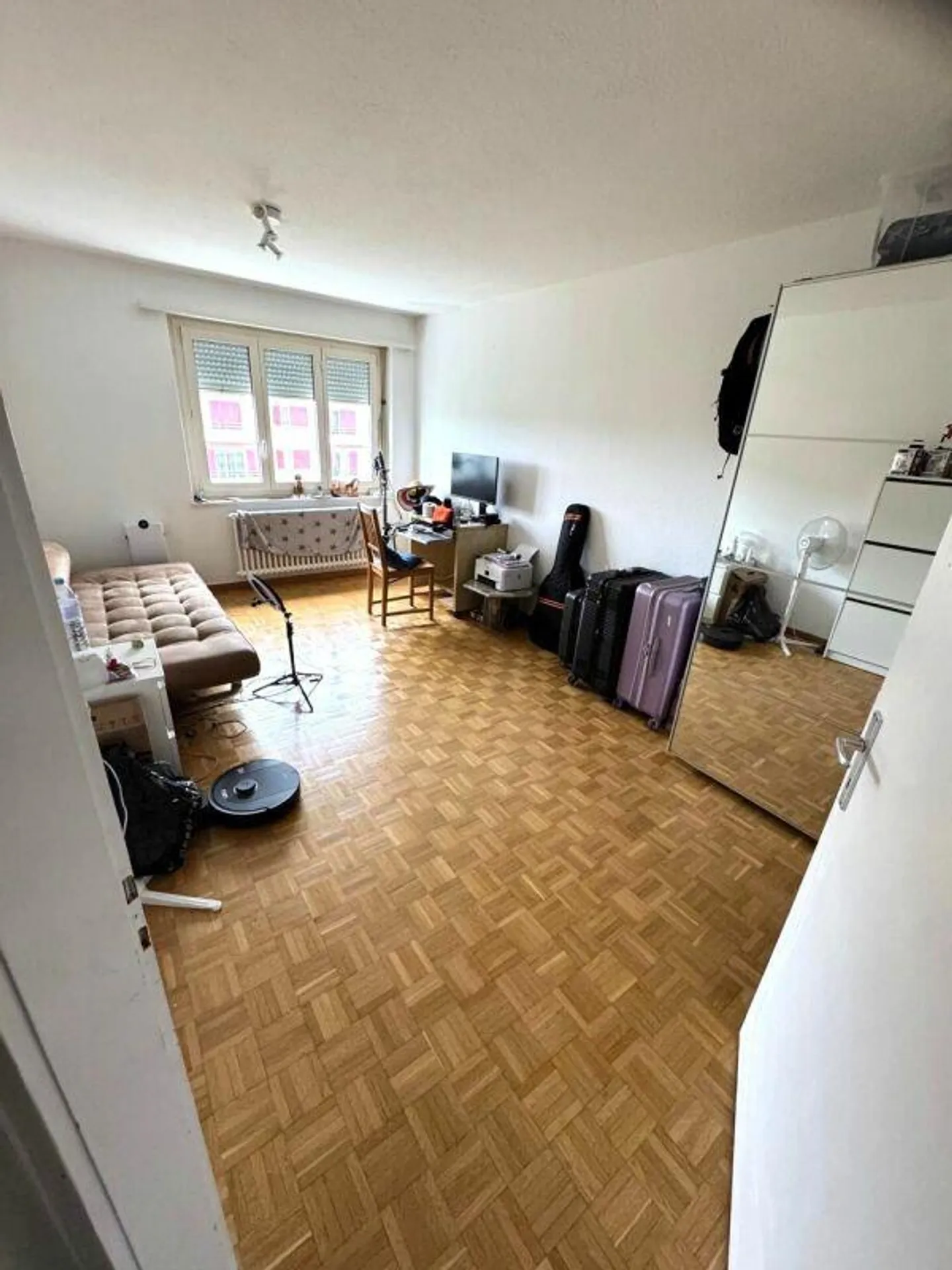 Bright 3.0 room apartment for rent copy - Photo 3 of 9
