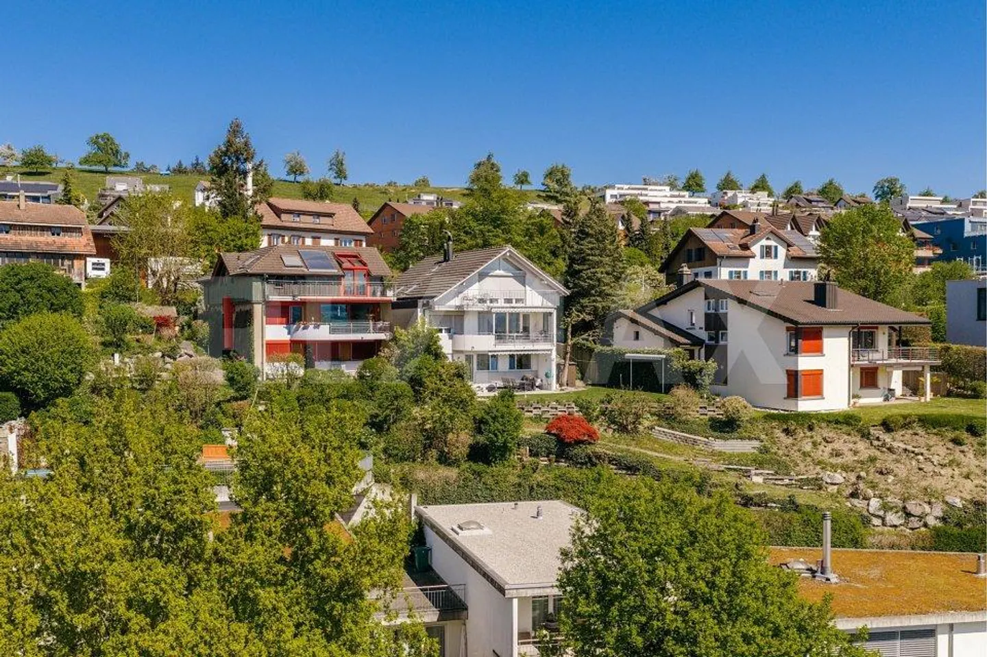 Wunderschönes Familienhaus mit Aussicht - Foto 1 von 11