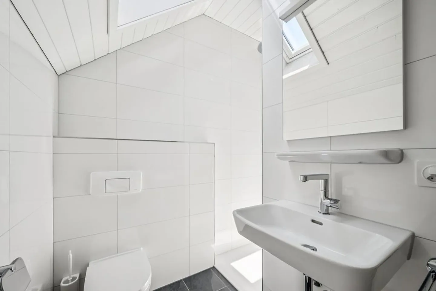 Apartment with magnificent views - First rental after total renovation - Photo 5 of 12