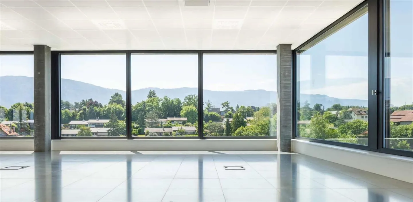 Magnificent office spaces 495m2 - Industrial zone of PLO - Photo 3 of 7