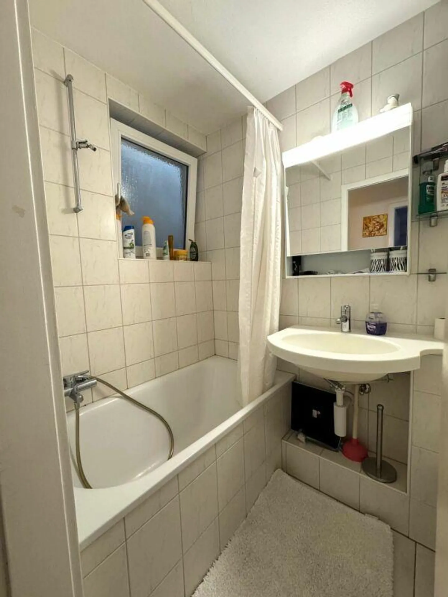 Bright 3.0 room apartment for rent copy - Photo 8 of 9