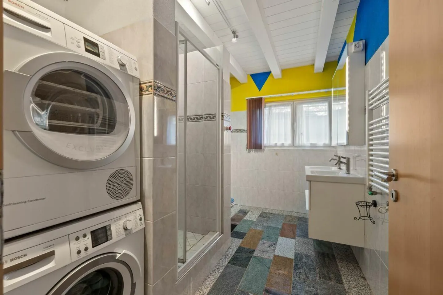 Raum für Ideen: Einfamilienhaus an zentraler Lage (im Baurecht) Kopie - Foto 8 von 17