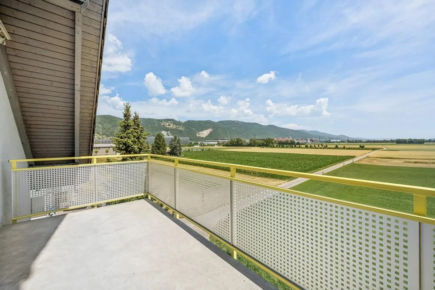 Apartment with magnificent views - First rental after total renovation - Photo 12 of 12