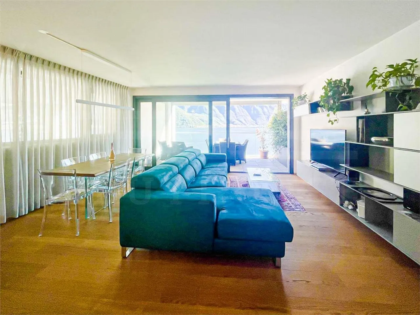 Appartamento elegante con vista sul lago, ideale come casa vacanze - Foto 6 di 13