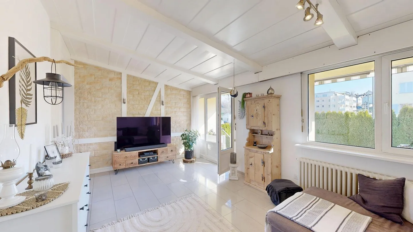 Charmante Maison Mitoyenne avec Jardin - Photo 4 sur 8