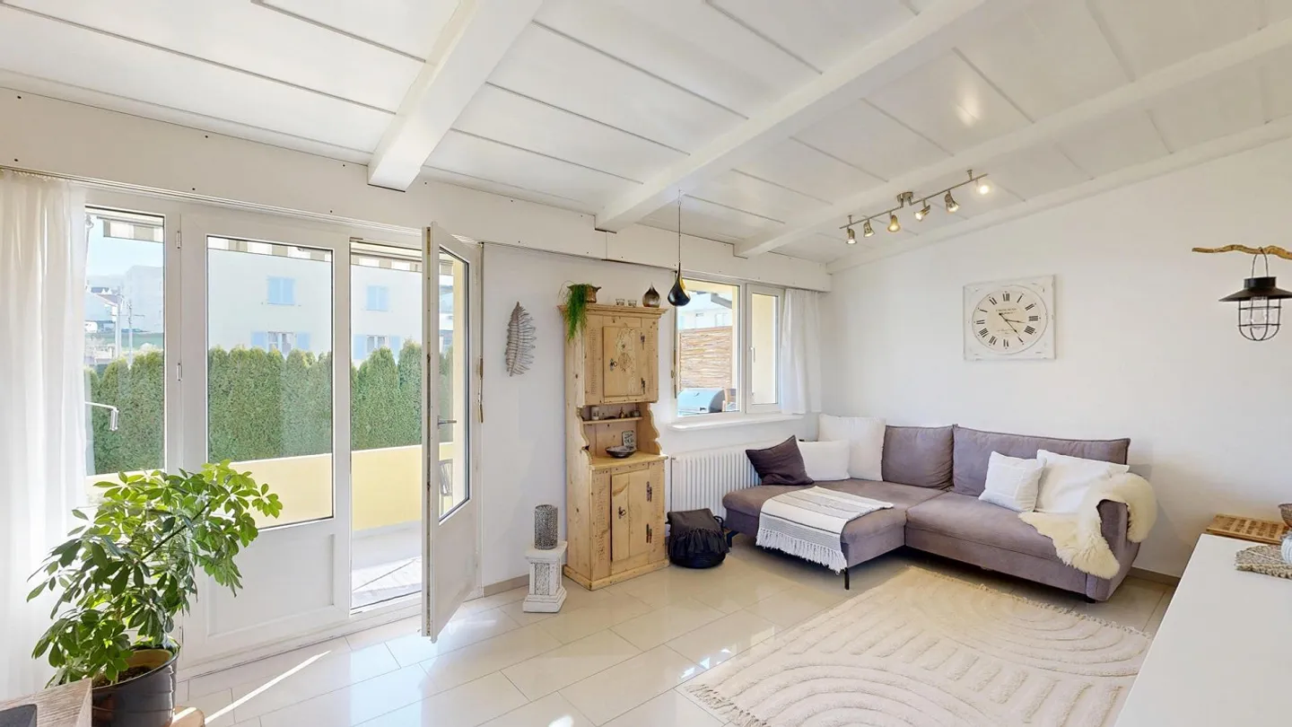 Charmante Maison Mitoyenne avec Jardin - Photo 5 sur 8