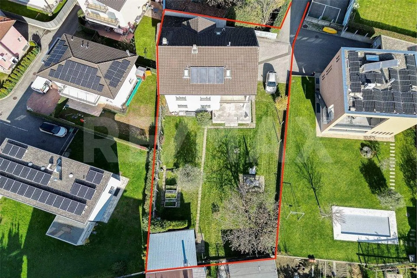 Maison avec jardin et garage - Photo 13 sur 13