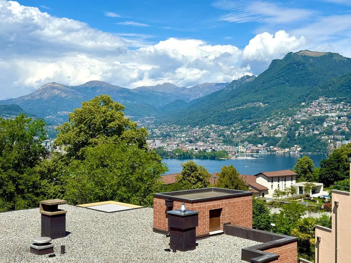 Attico a Lugano con vista lago - Foto 2 di 13