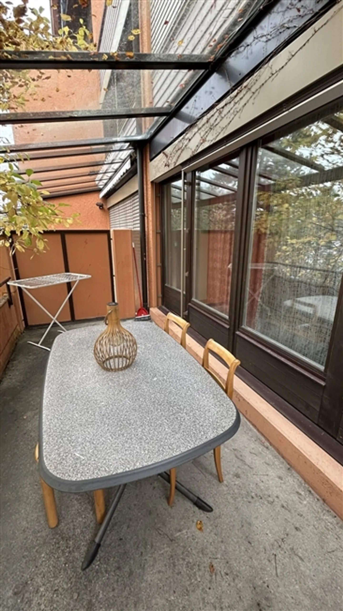 Bright, modern studio with balcony and garden access | Minutes from Zurich HB - Photo 8 of 12