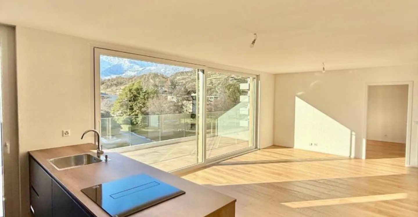 PENTHOUSE 3.5 ROOMS - YIELD 4.5% - SION - Photo 3 of 13