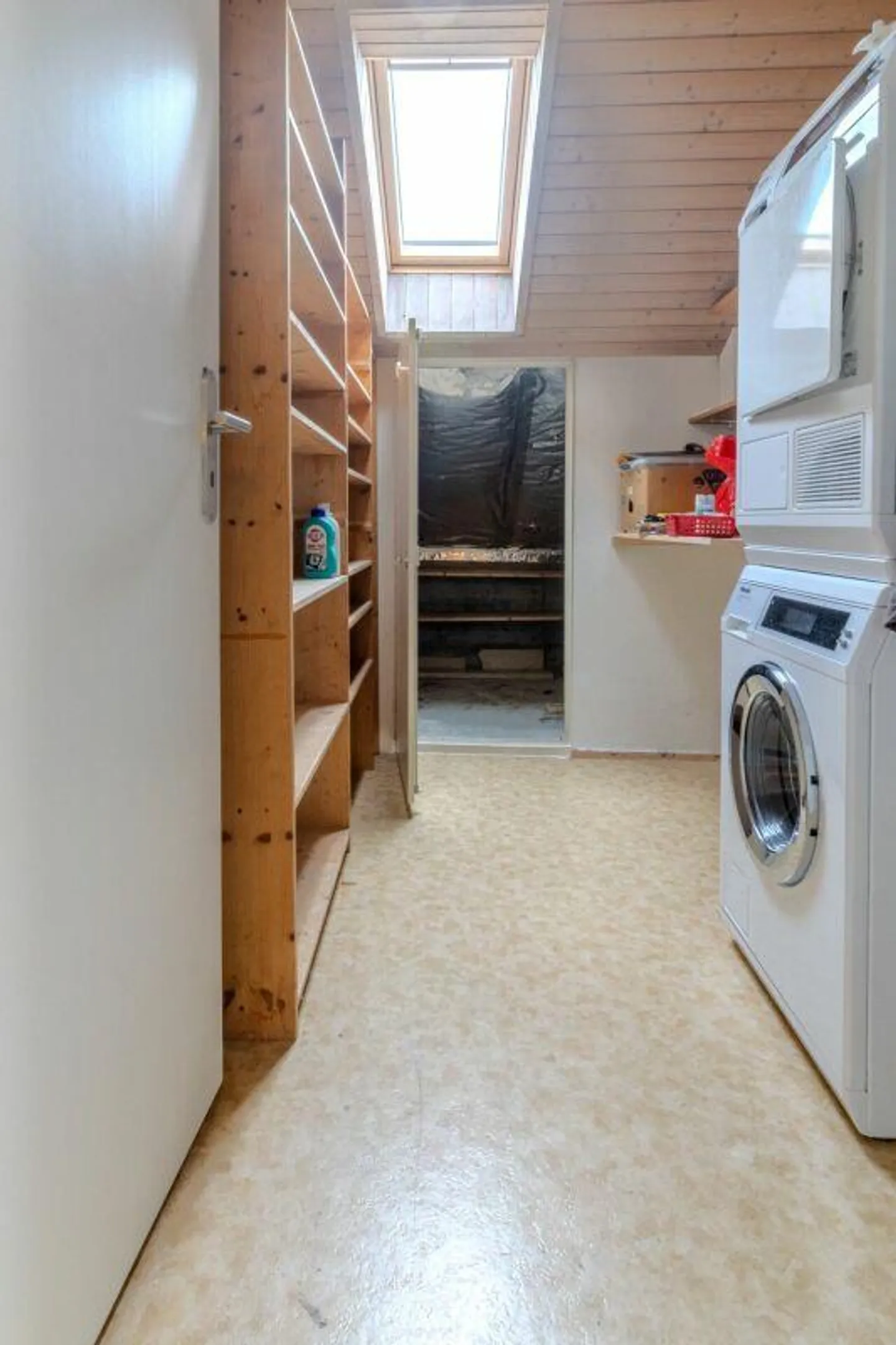 4.5 Z' Penthouse - ici tout le confort attend votre famille et vous - Photo 11 sur 13