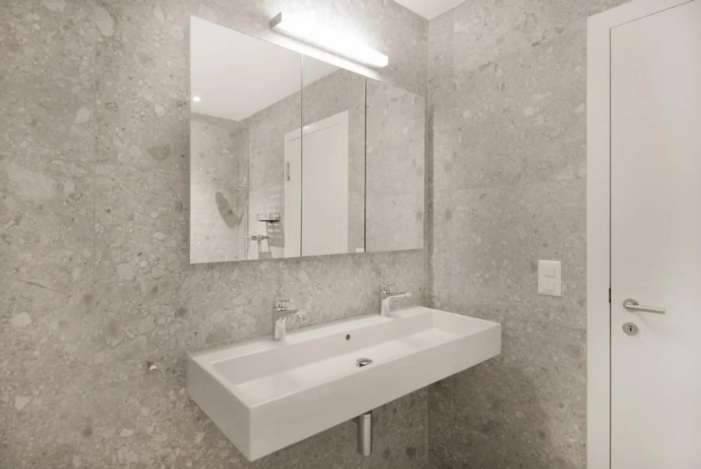 Incantevole maisonette di 3,5 stanze in un edificio storico - Foto 9 di 13