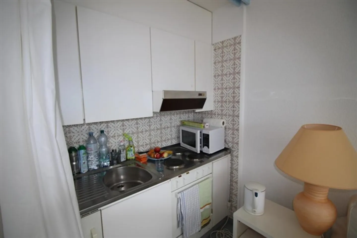 Charming small 2 1/2 room apartment with breathtaking views - Photo 5 of 9