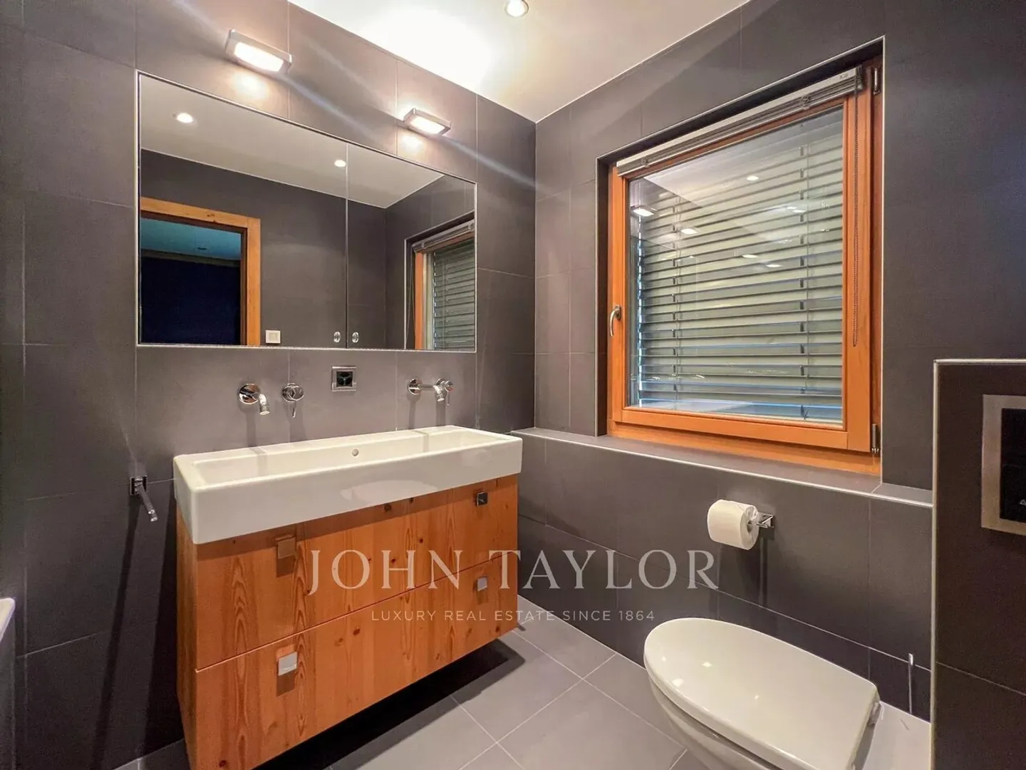 Appartement Élégant à Crans-Montana - Photo 5 sur 13