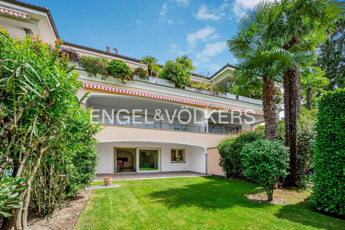 Mediterranean Garden Apartment in the Heart of Ascona (13) - Photo 1 of 11
