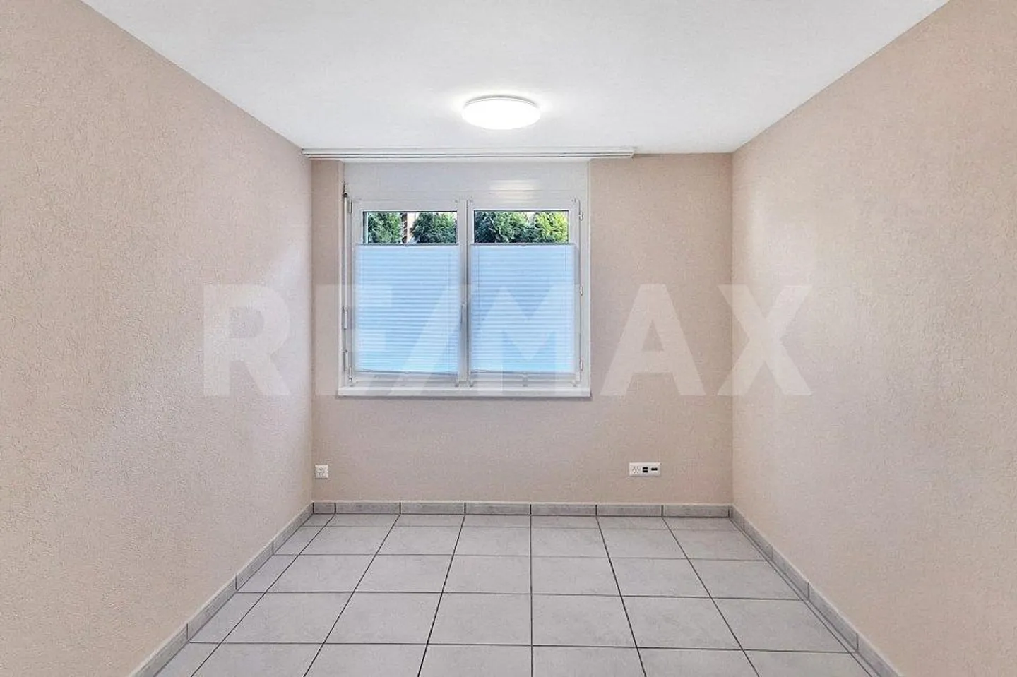 3.5 Zi Garten-WHG als Büro, Praxis, Atelier, gedeckter Sitzplatz, n... - Foto 8 von 12