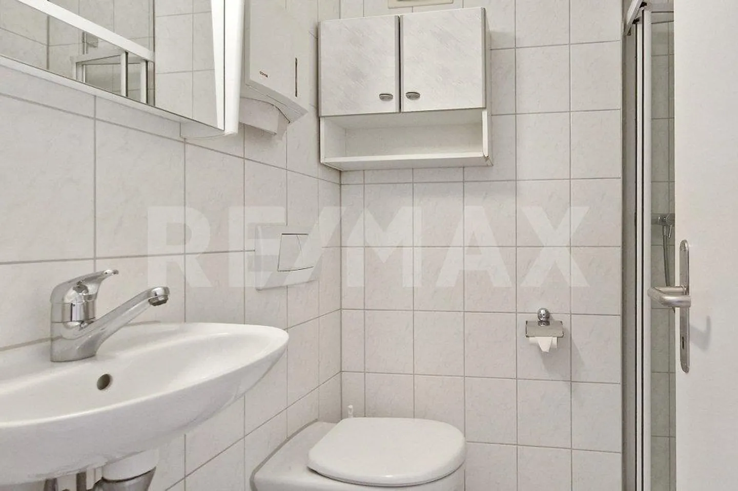 3.5 Zi Garten-WHG als Büro, Praxis, Atelier, gedeckter Sitzplatz, n... - Foto 12 von 12