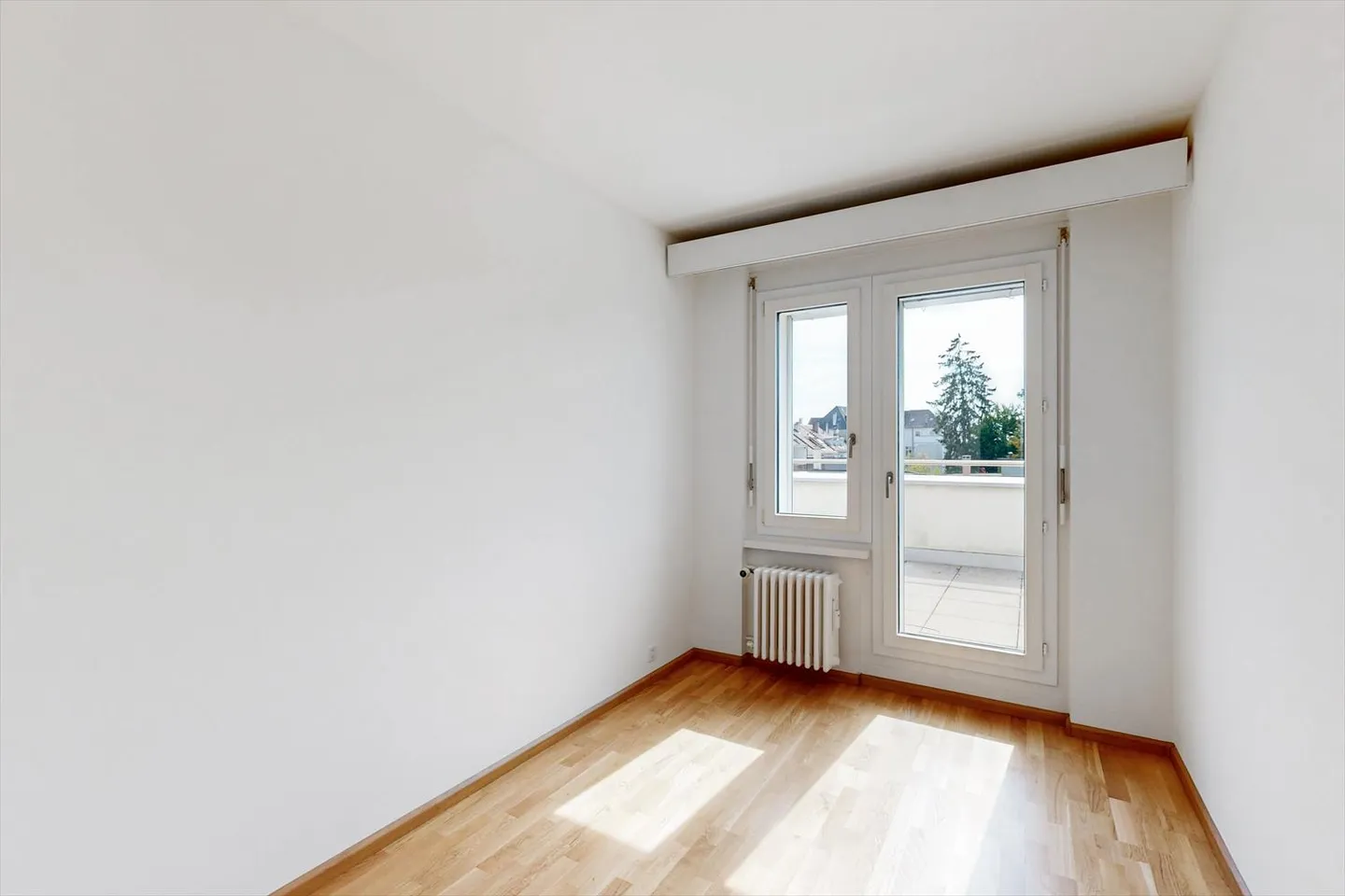 Apartment for rent - Photo 6 of 10