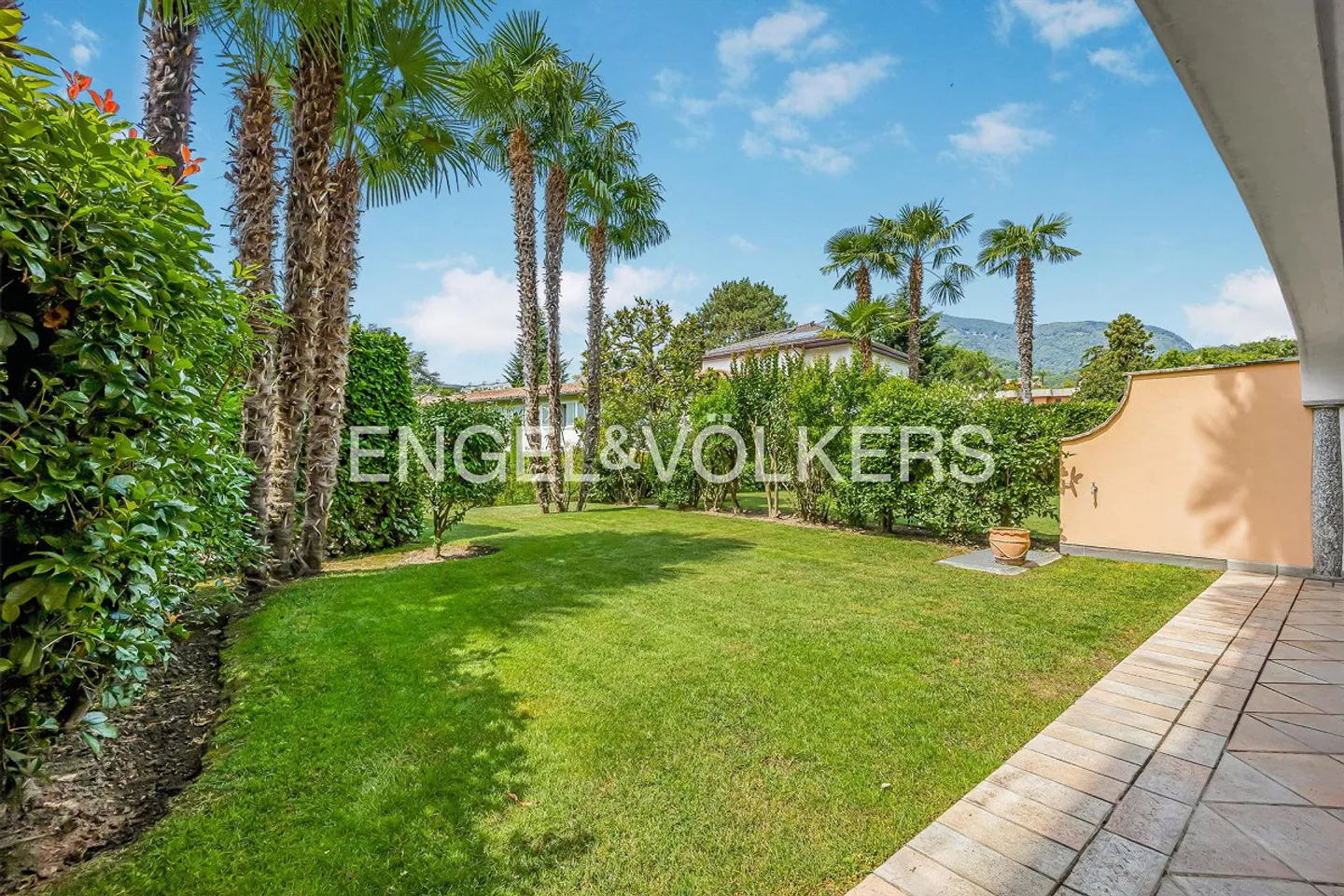 Mediterranean Garden Apartment in the Heart of Ascona (13) - Photo 9 of 11