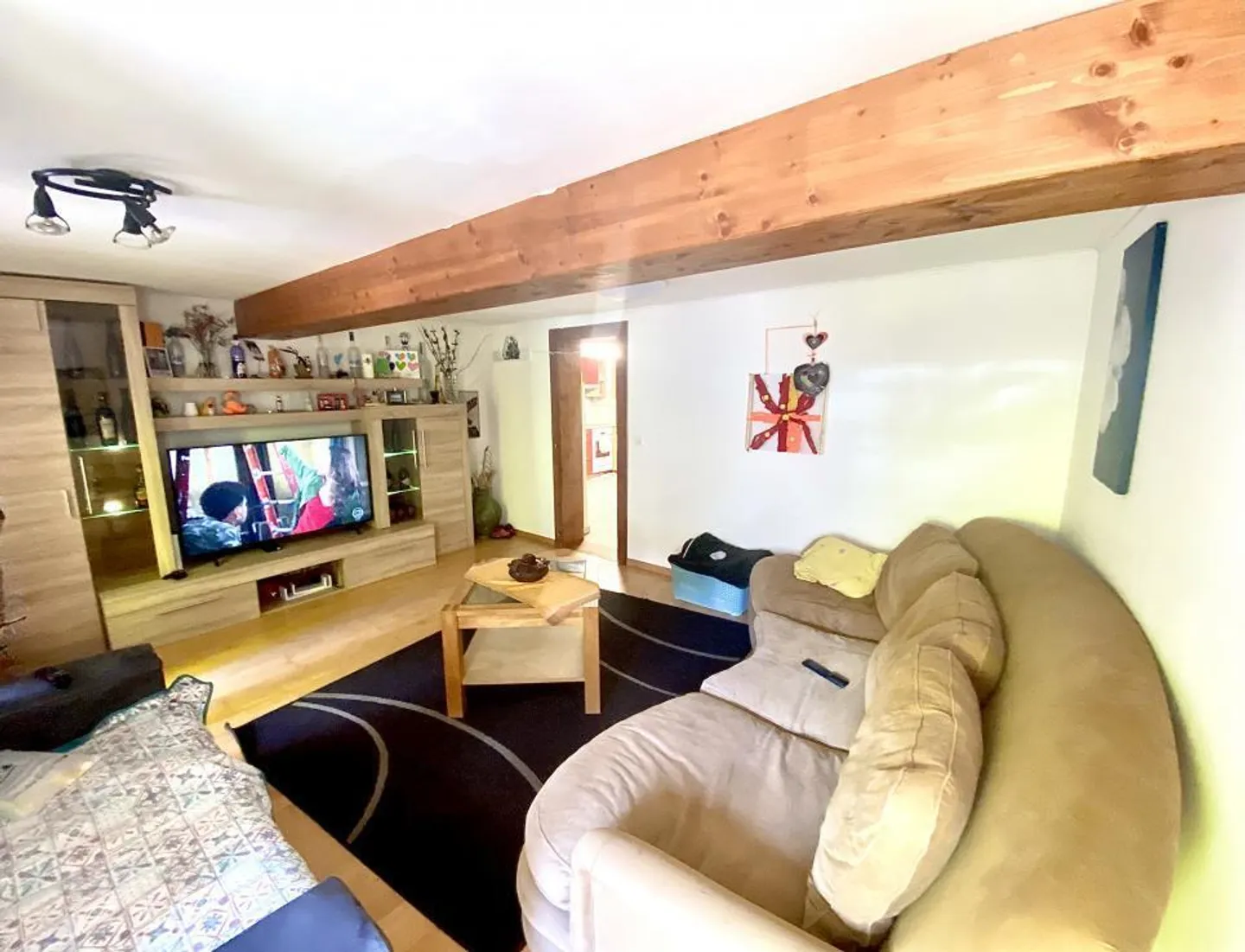 Bel appartement de 5,5 pièces avec charme - Photo 4 sur 13
