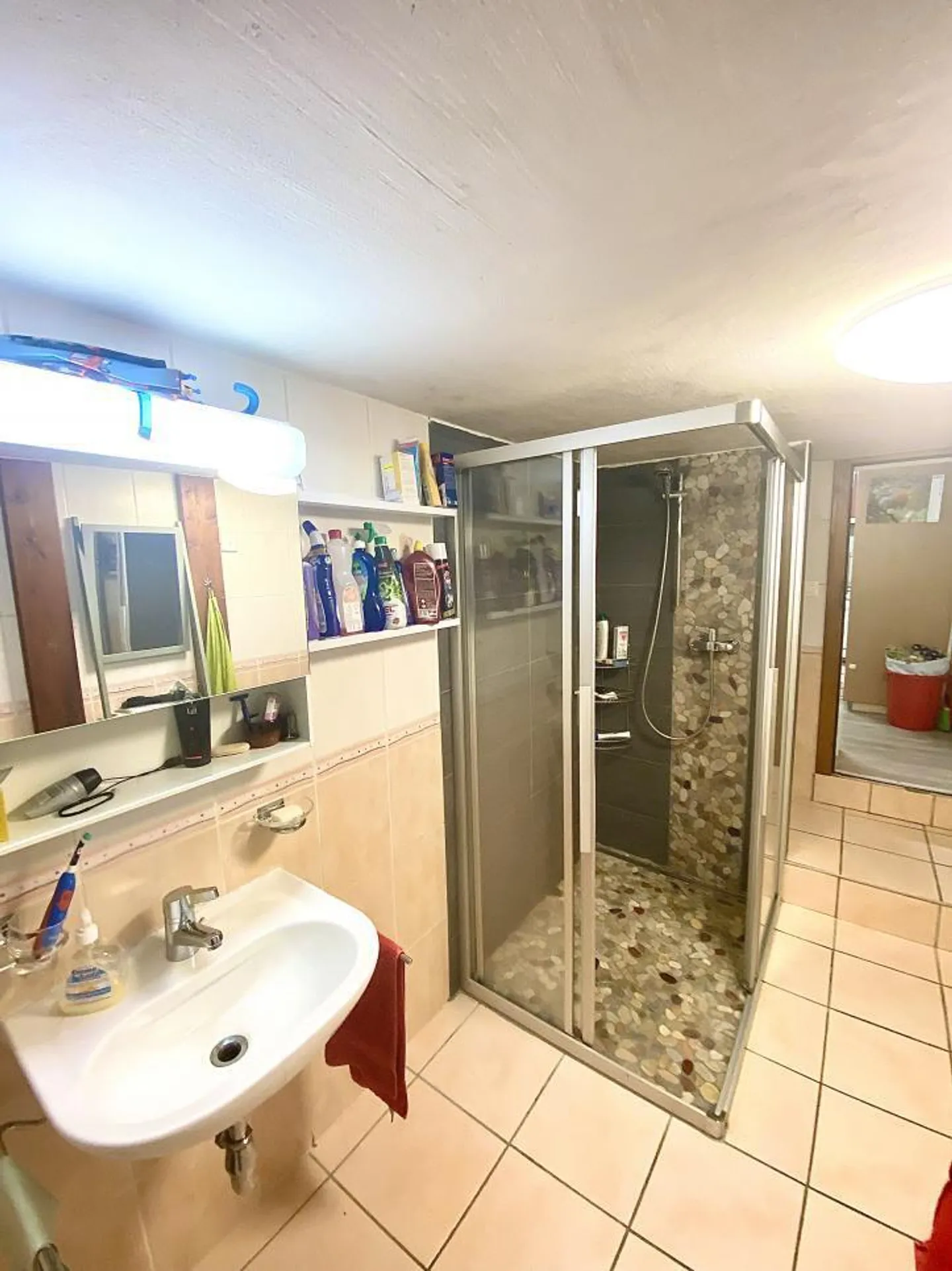 Bel appartement de 5,5 pièces avec charme - Photo 10 sur 13