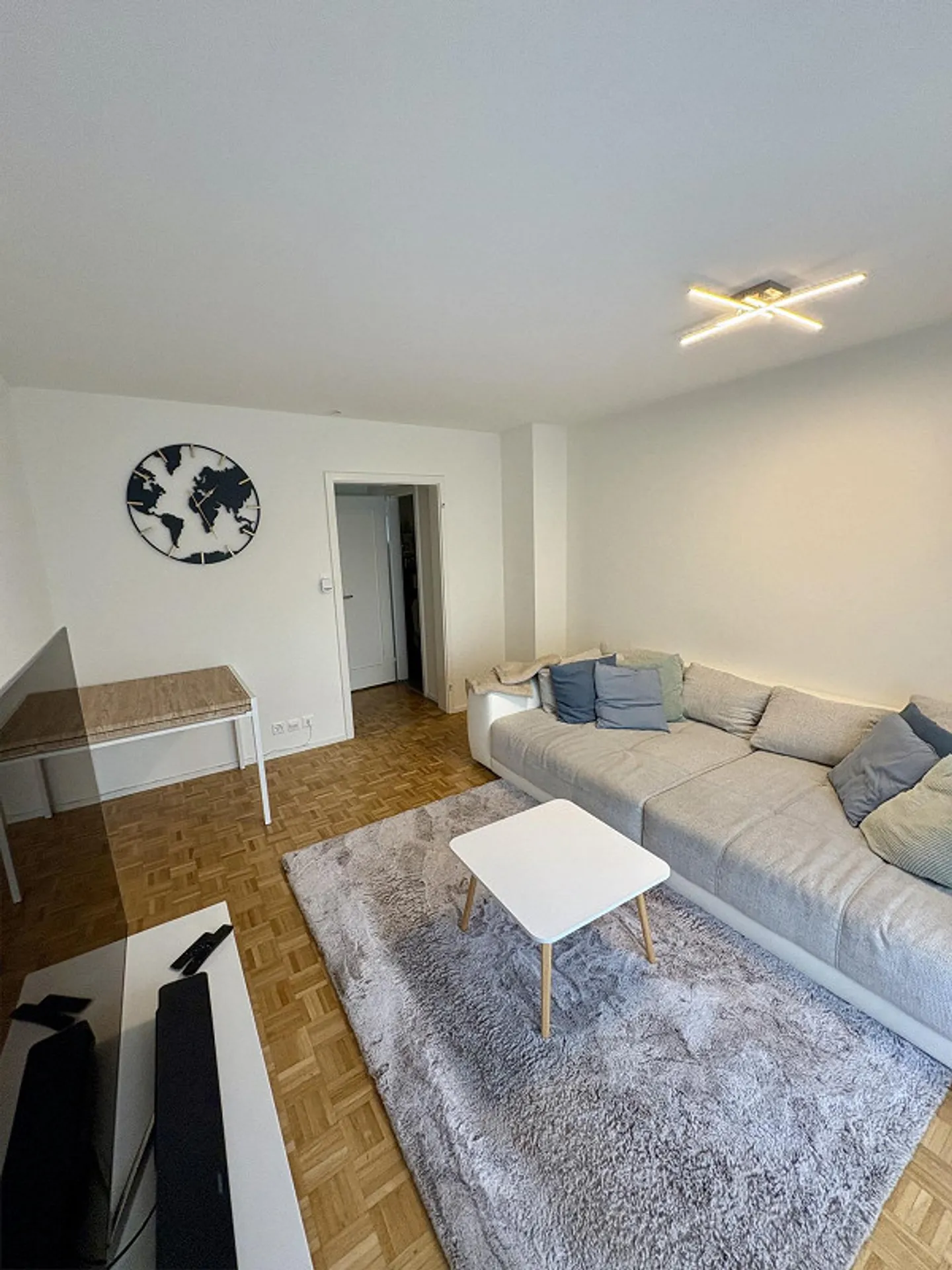 3.5 Room Maisonette Apartment in Central Location - Photo 4 of 11