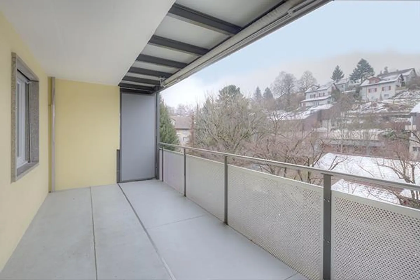 Helle 4-Zimmerwohnung mit Balkonen - Foto 9 von 12