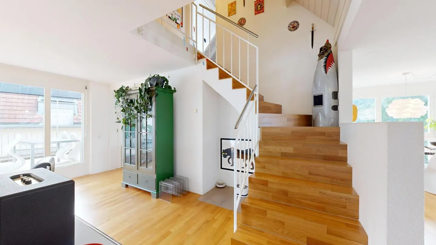 Beautiful 4.5-room maisonette apartment with carport - Photo 4 of 15