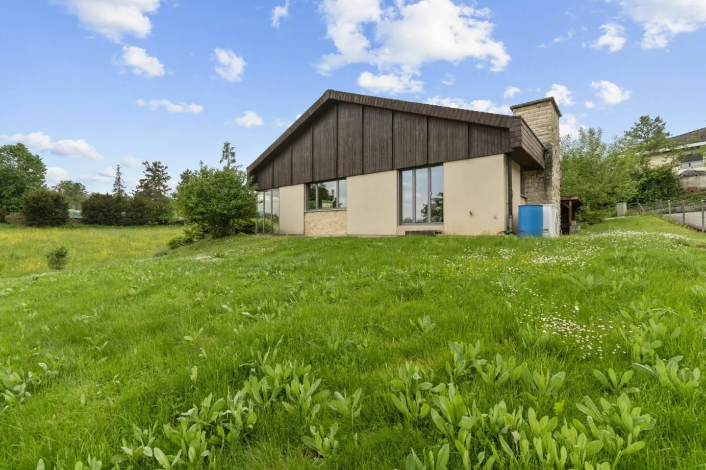 Freistehendes Einfamilienhaus an bevorzugter Lage in Laufen! - Foto 15 von 16