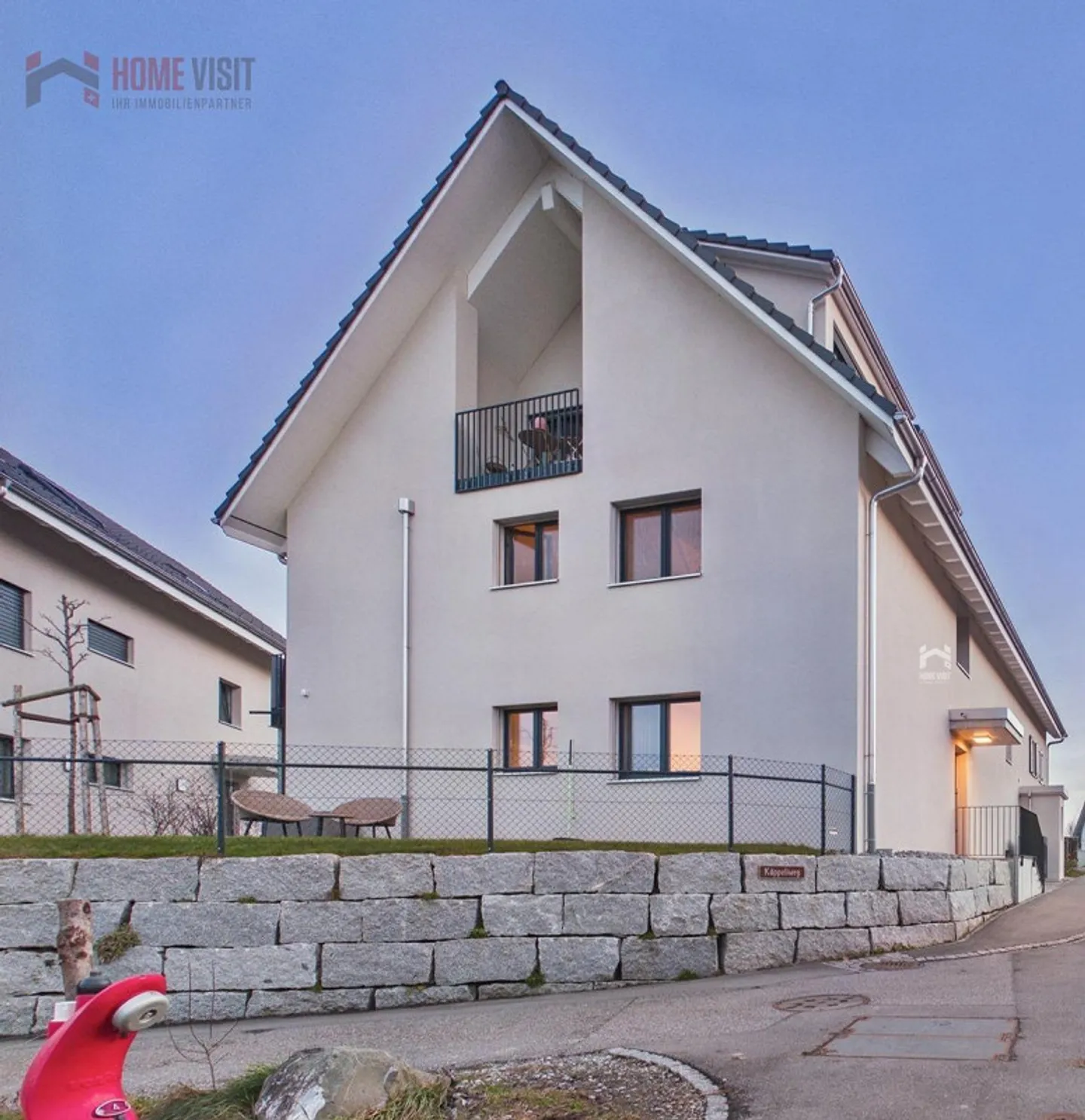 Exklusive 3.5-Zimmer-Gartenwohnung mit beheiztem Hobbyraum - Foto 14 von 14