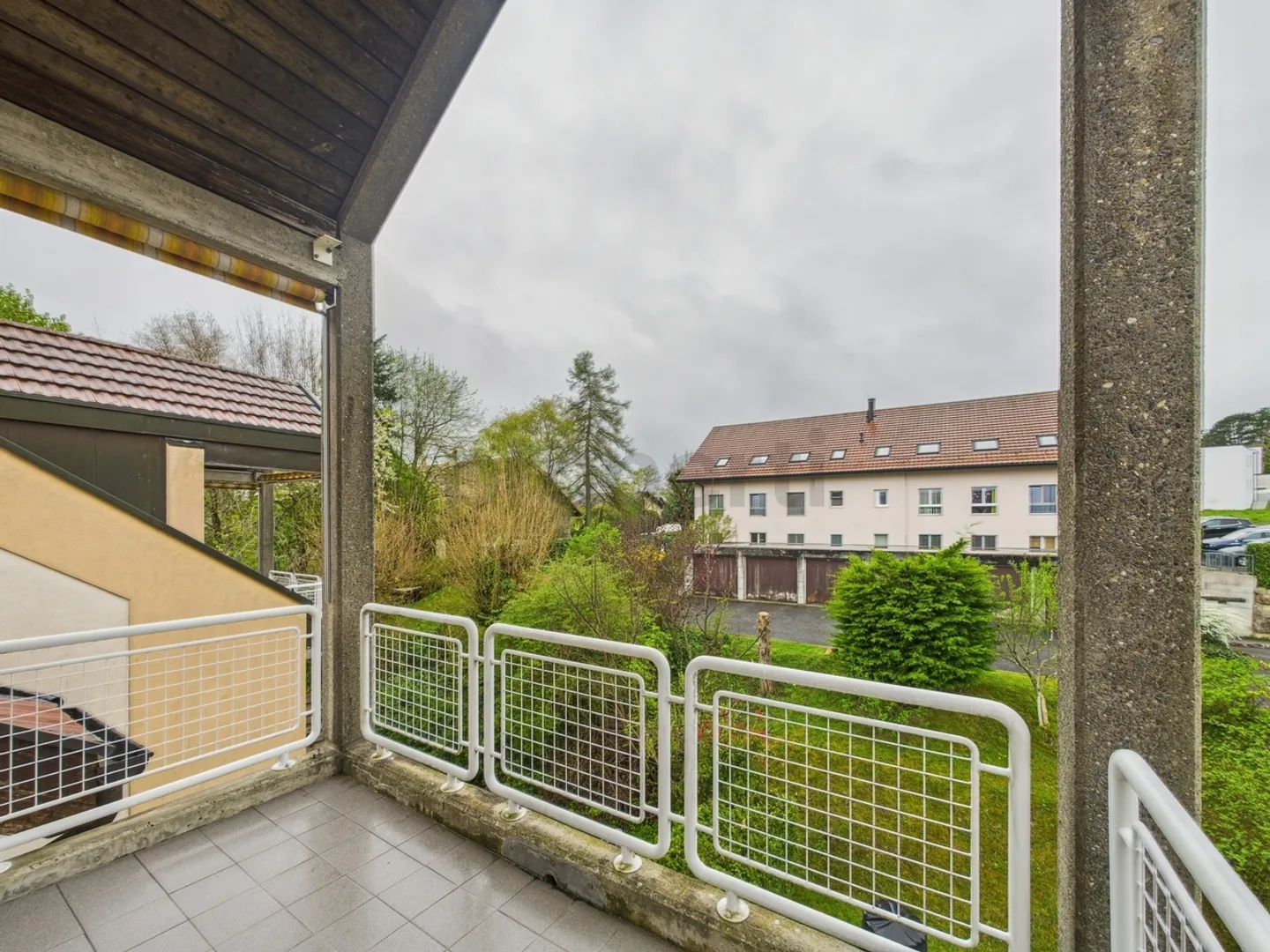 Charmant appartement en duplex rénové à La Brillaz (FR)  idéal pour les familles - Photo 10 sur 12