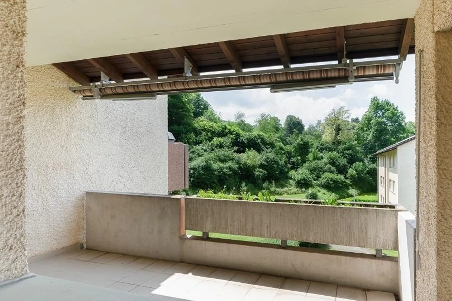 Geräumige Wohnung mit Balkon - Foto 7 von 10