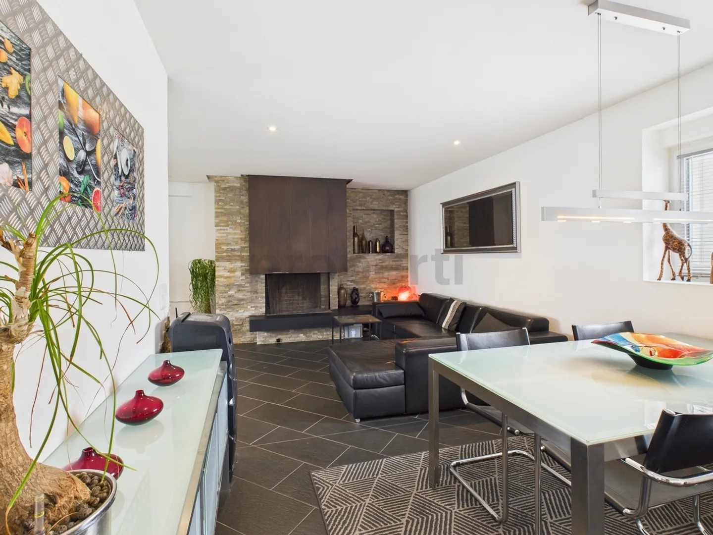 Einzigartige 3.5-Zimmer Wohnung in Neftenbach ZH - Foto 1 von 11