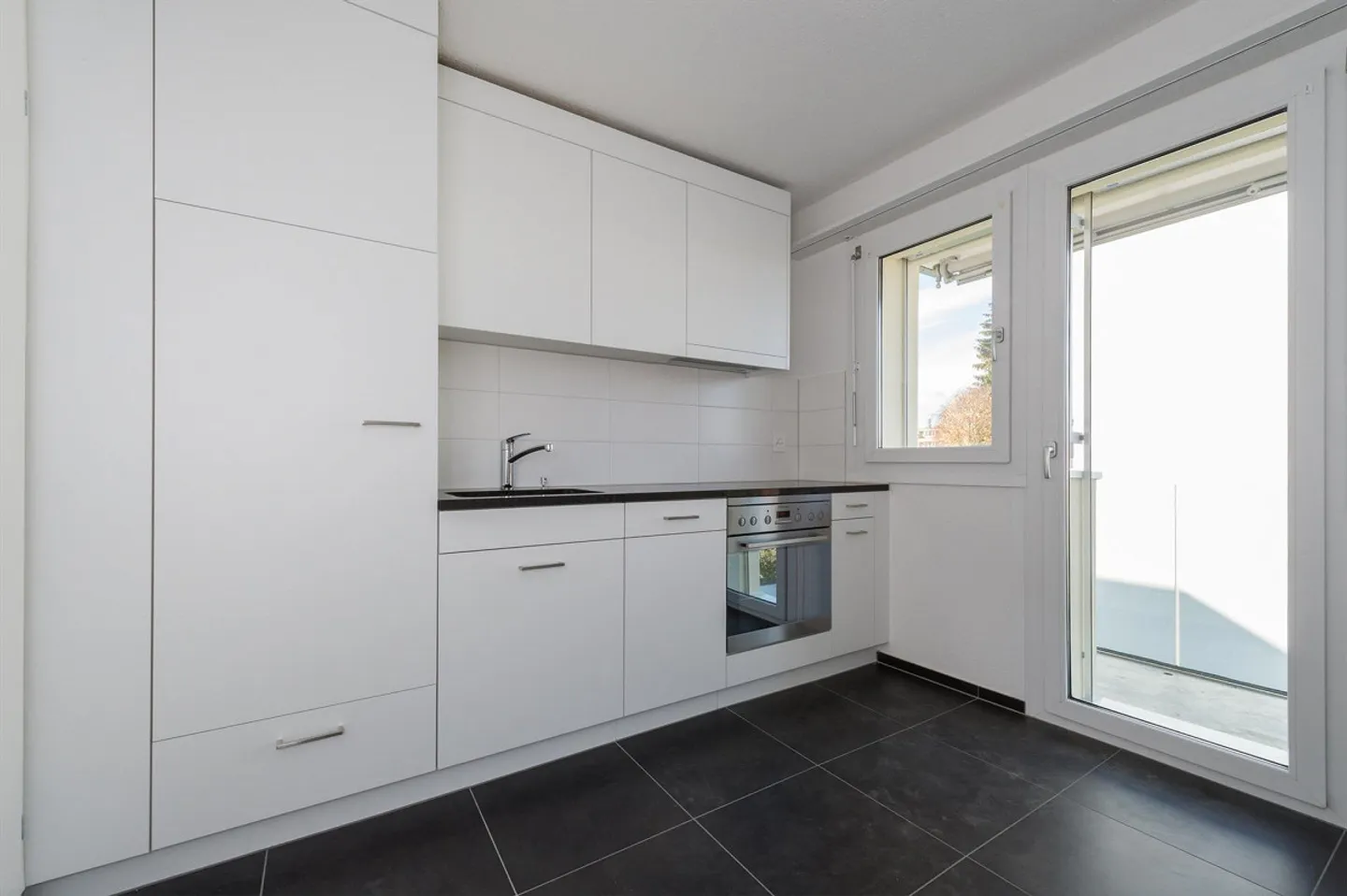 Modernes Apartment am Waldrand - Foto 4 von 5