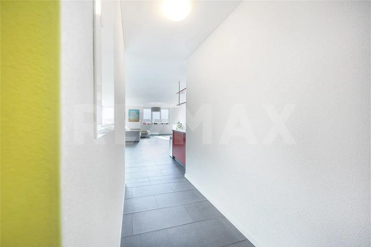 Zentrale und moderne 4.5-Zimmer-Wohnung in 6438 Ibach-Schwyz - Photo 7 sur 13