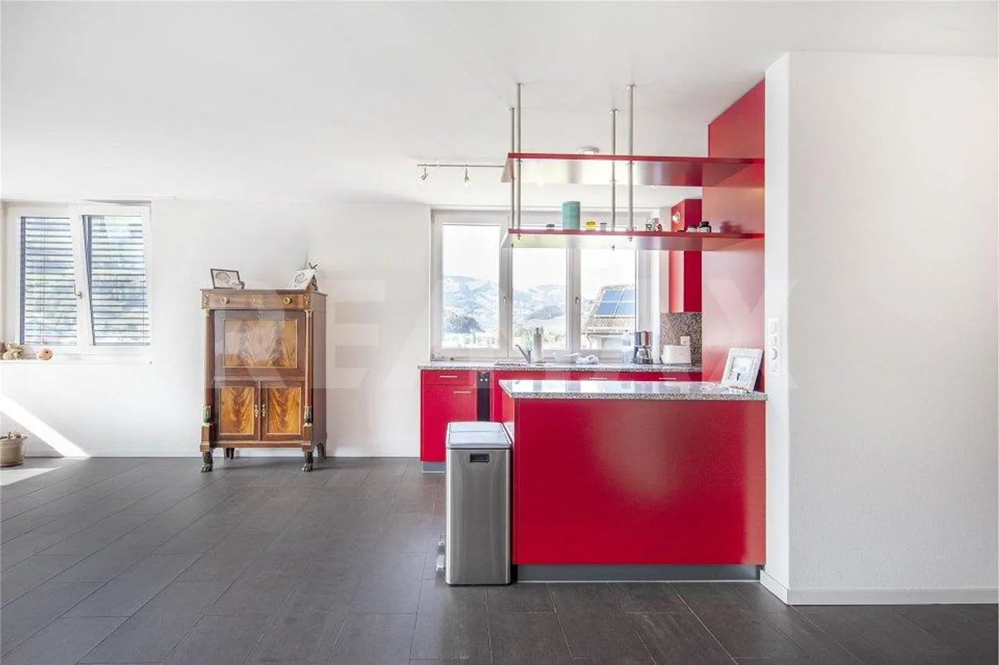 Zentrale und moderne 4.5-Zimmer-Wohnung in 6438 Ibach-Schwyz - Photo 9 sur 13