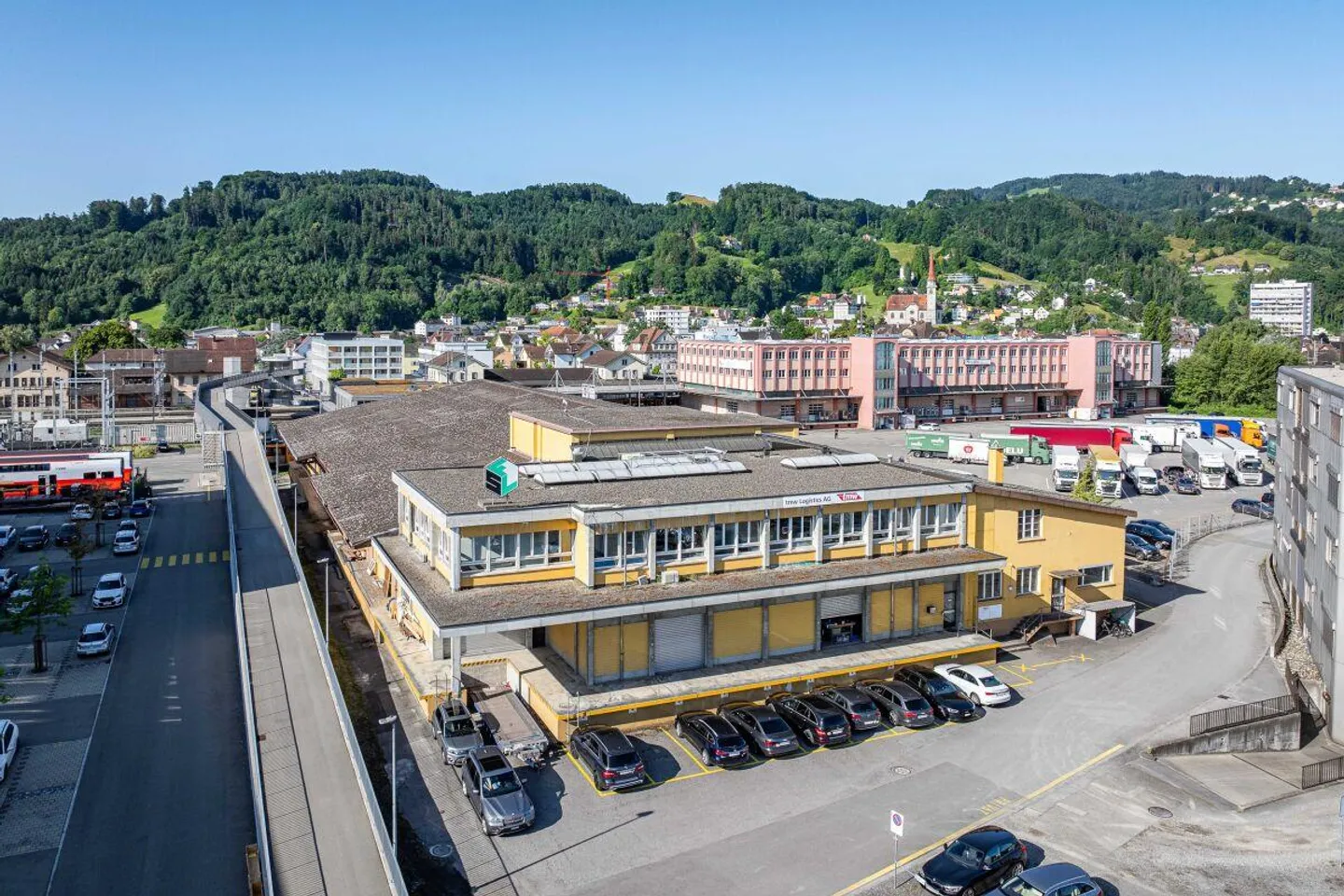 Gewerbefläche für Logistik - Foto 2 von 4