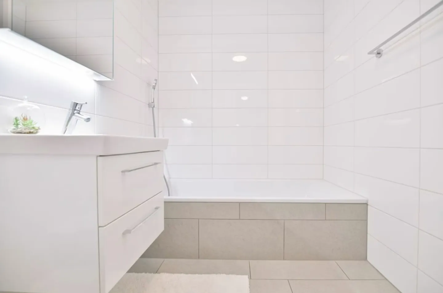 Apartment for rent - Photo 3 of 13