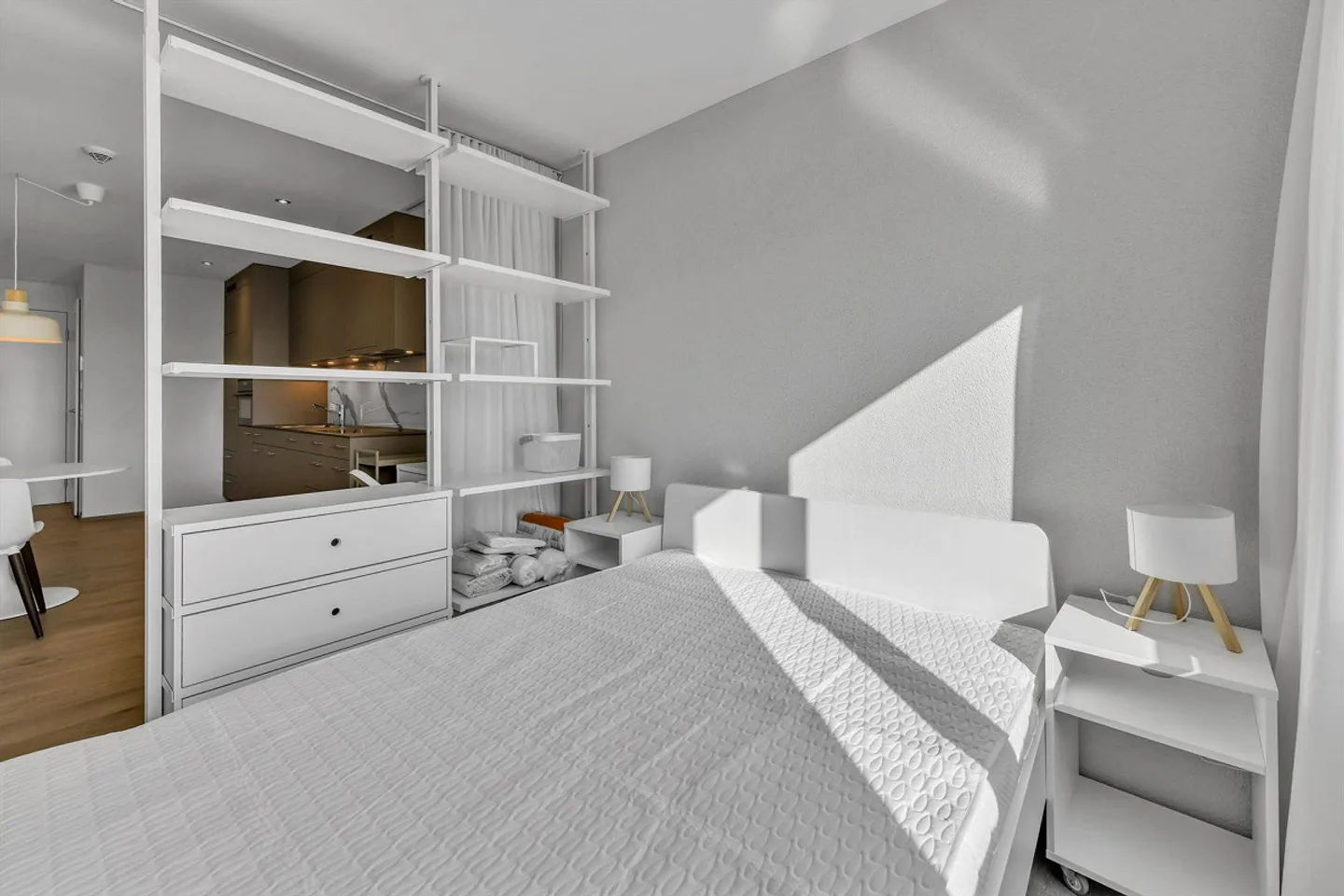 Modernes Apartment mit Loggia - Foto 4 von 11