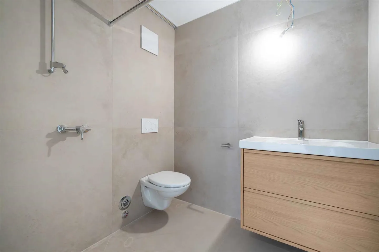 Neuf, cosy et prêt à vous accueillir : votre futur chez-vous vous attend ! - Photo 9 sur 10