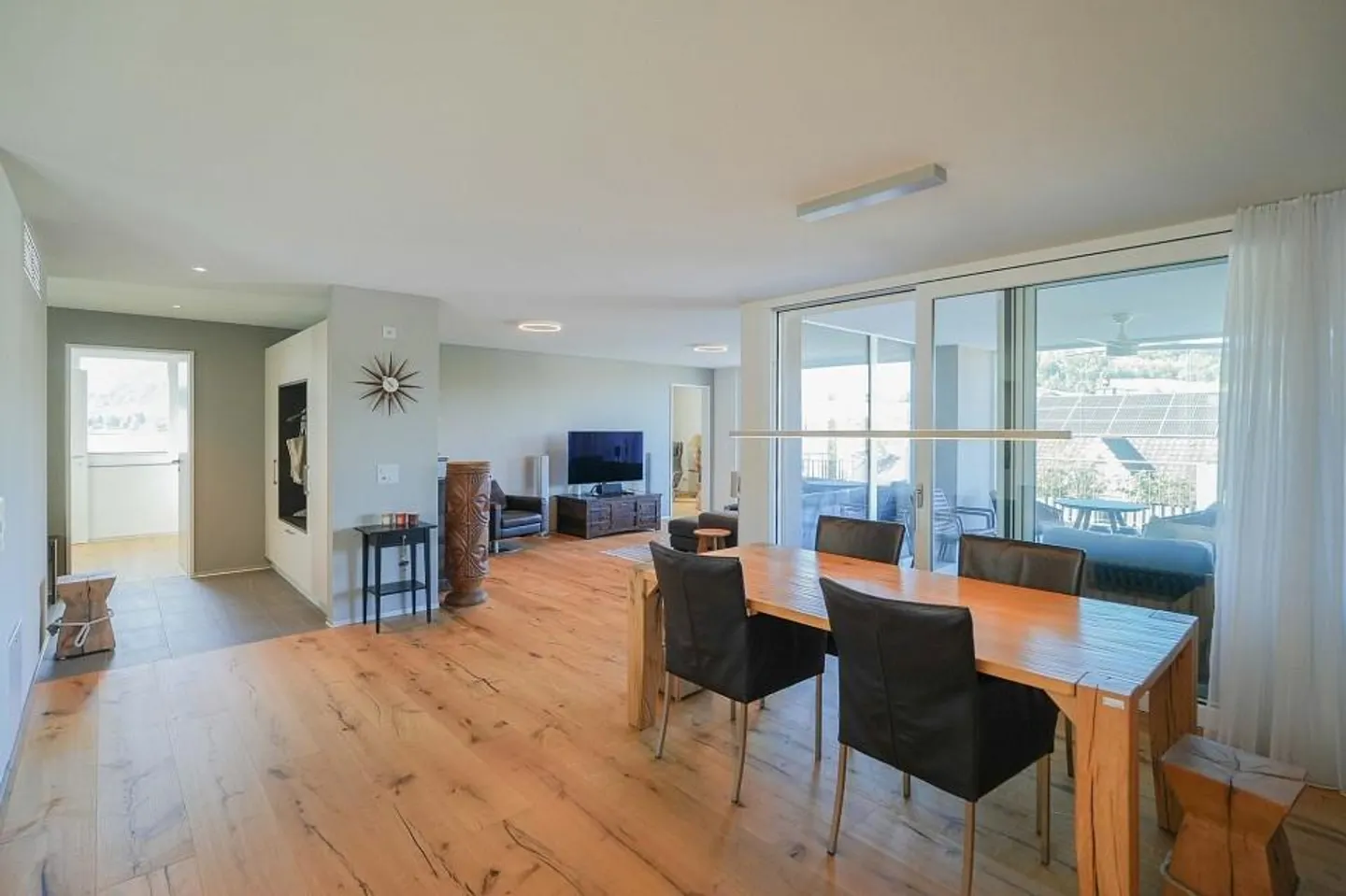 Luxuriöse Terrassenwohnung in Kaisten - Foto 8 von 13
