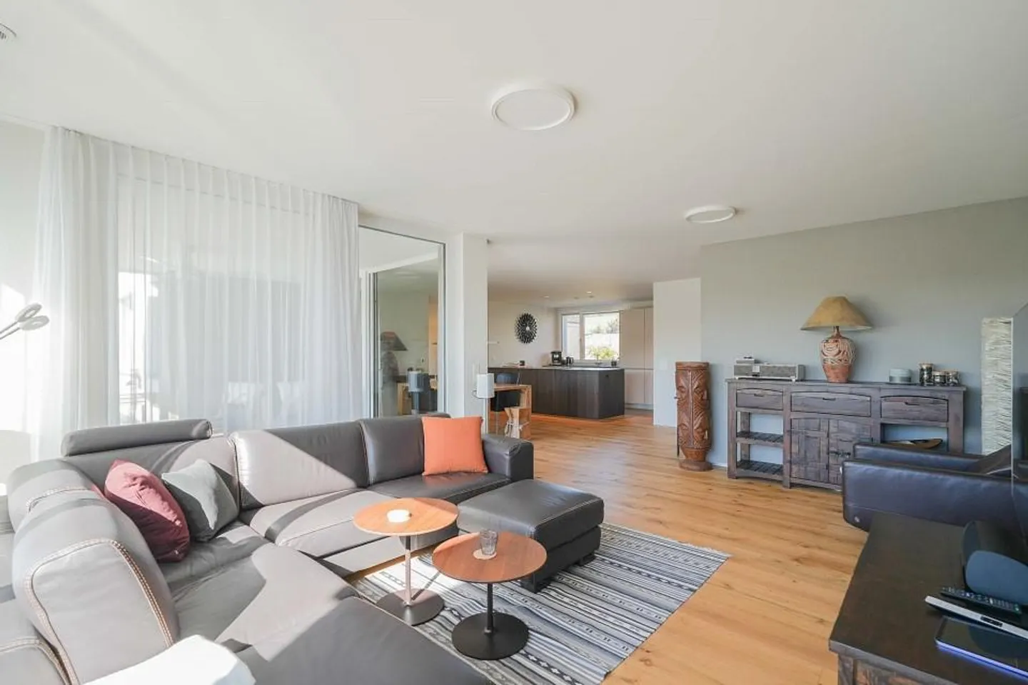 Luxuriöse Terrassenwohnung in Kaisten - Foto 12 von 13