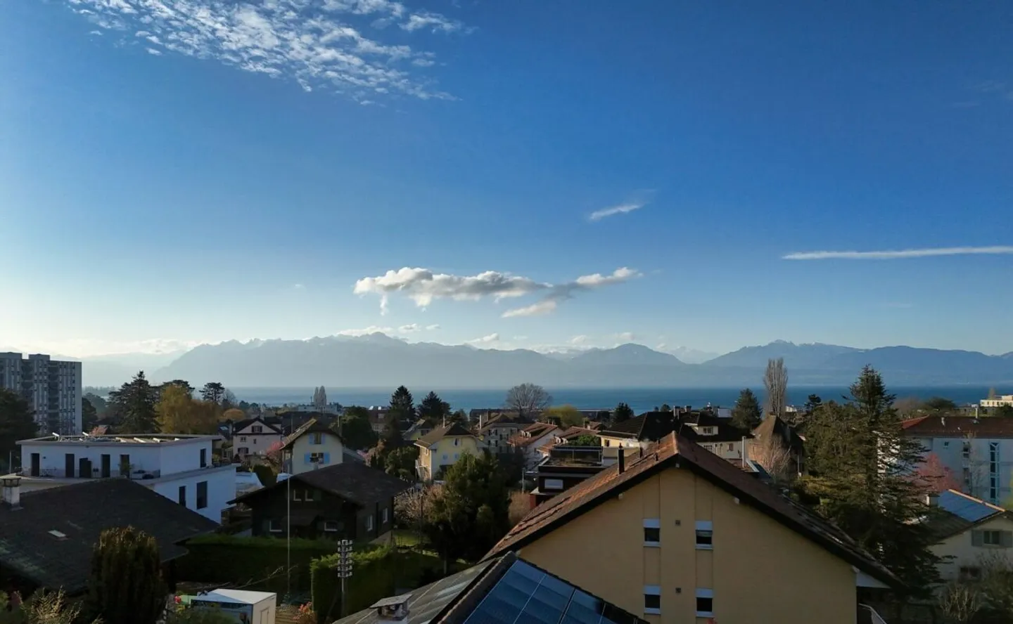 Wohnung am See mit Loggia - Foto 1 von 4