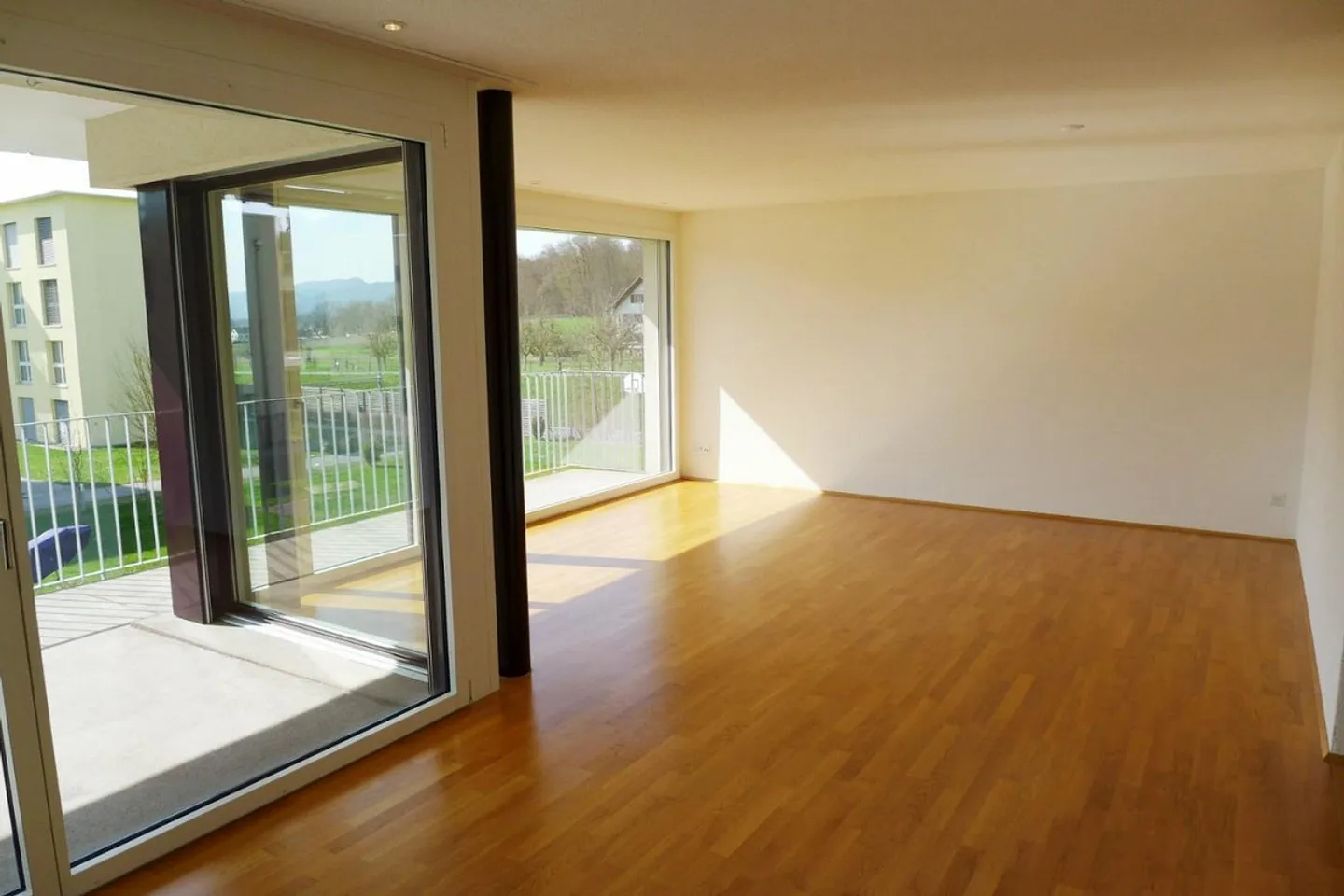 Grosszügige moderne Wohnung - Foto 4 von 13